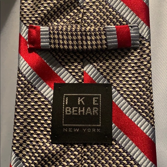 Ike Behar Necktie - Picture 5 of 7